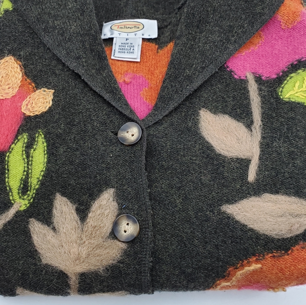 Talbots Petite Lambswool Button Cardigan Sweater Fall Gray Flowers XSP (PP) EUC